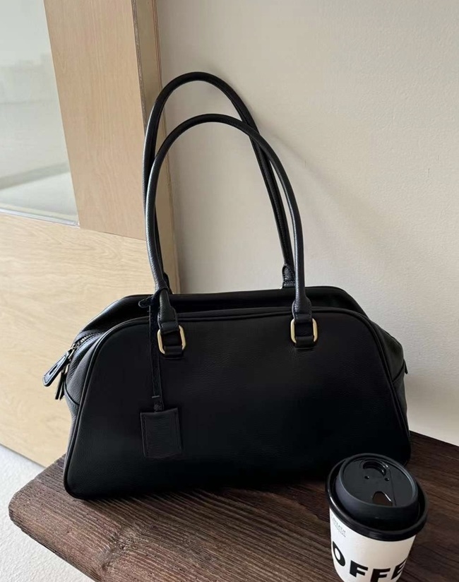 소가죽 모던 스퀘어 빅 쇼퍼 숄더백 직장인 데일리 출근가방