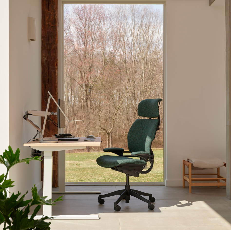 Humanscale 휴먼스케일 e플롯 모션 데스크 높이조절 스탠딩 높낮이조절 전동 책상