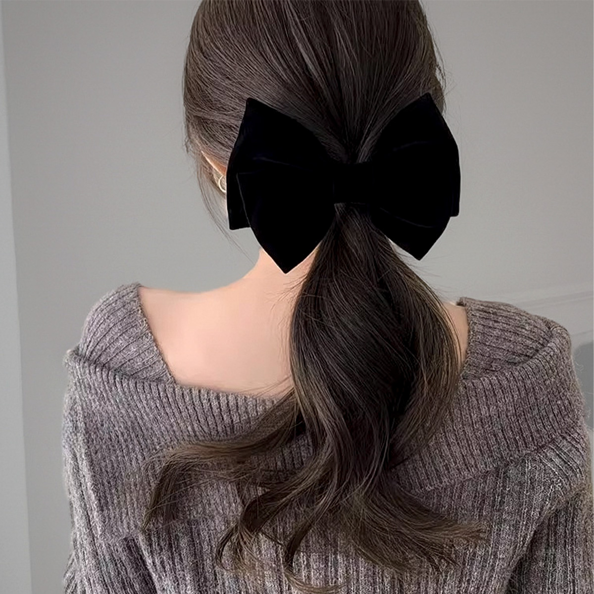 스웨이드 주름 리본 집게핀 삔 [버건디 블랙] N982 - 상품 이미지