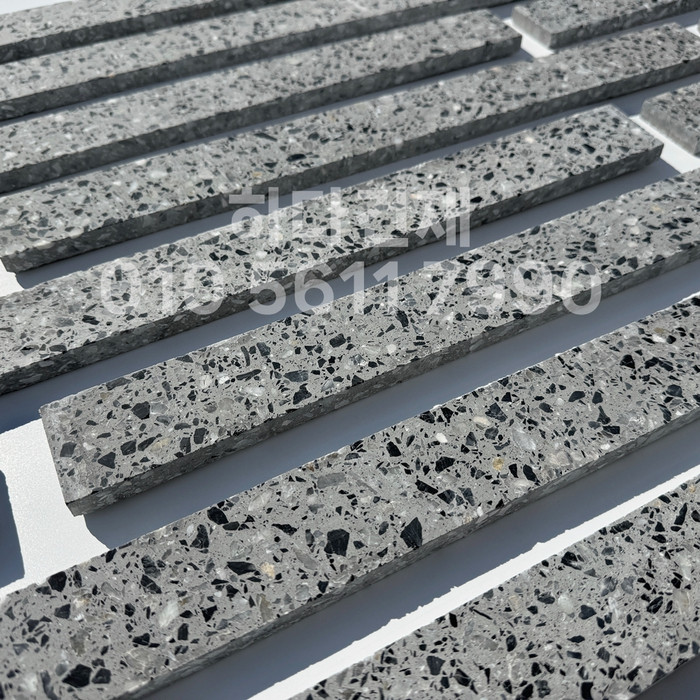 테라조 모노타일 500x50x12T 그레이 / 하다건재 와이드벽돌타일