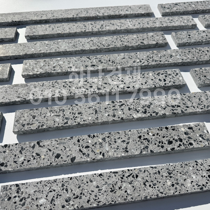 테라조 모노타일 500x50x12T 그레이 / 하다건재 와이드벽돌타일