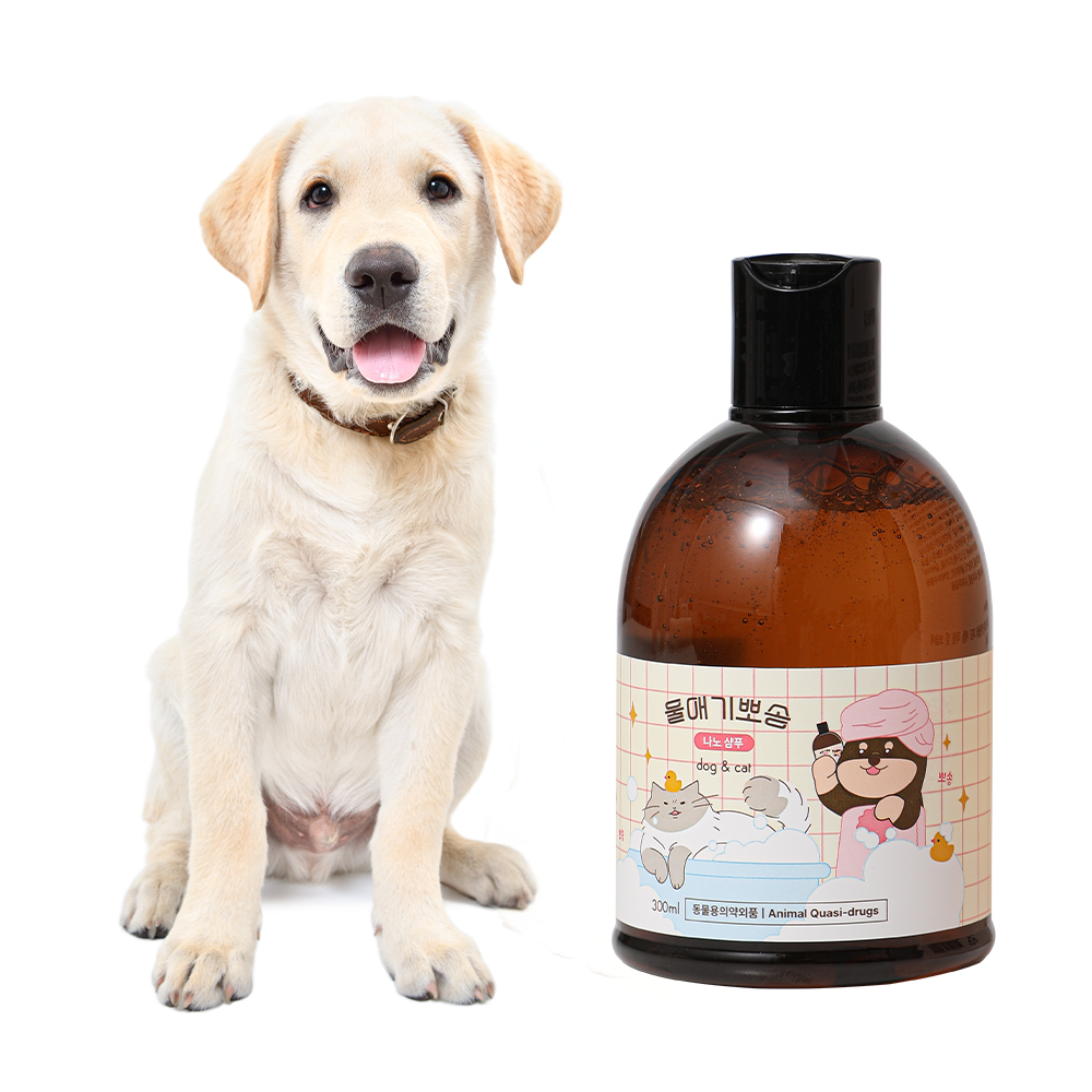 디어랩스 울애기뽀송 강아지 약용 샴푸 강아지피부각질 샴푸 베이비파우더향 300ml 1통