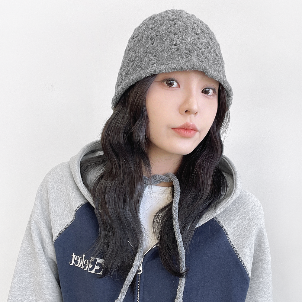 와플 크로셰 펀칭 여성 겨울 끈달린 턱끈 니트 보넷 비니 - 상세 이미지 3