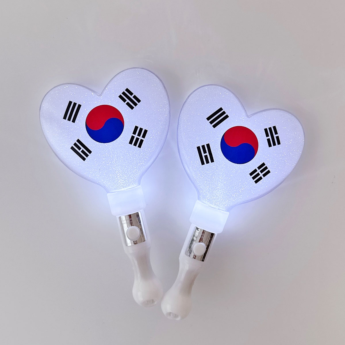 LED 태극응원봉 태극기 하트 응원봉 야광봉 태극봉 518 815 - 메인 이미지