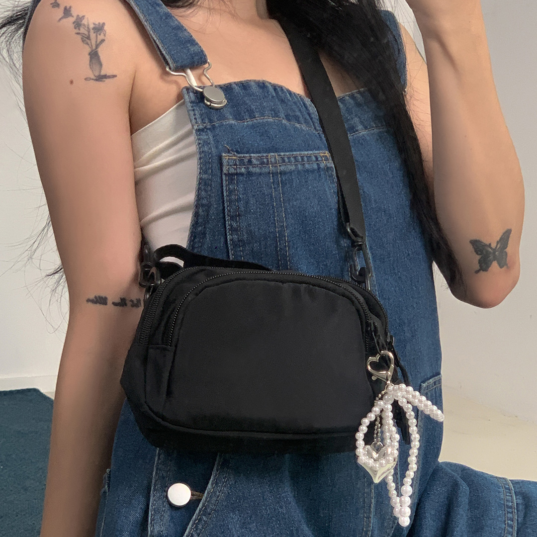 유럽여행 도난 방지 가방 나일론 크로스 백 카라비너포함