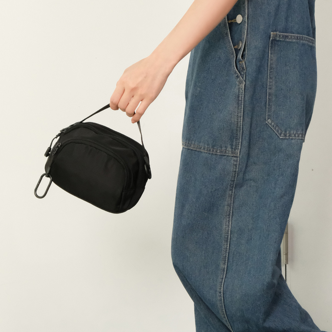 유럽여행 도난 방지 가방 나일론 크로스 백 카라비너포함