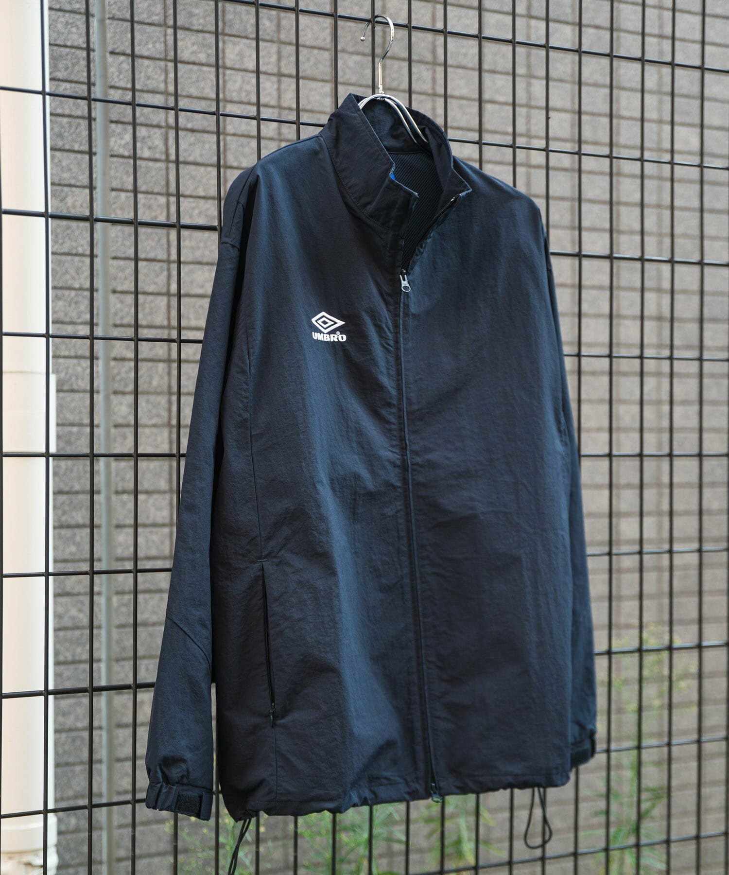 엄브로 UMBRO × DOORS 별주 RS TRACK JACKET 남성 트랙 재킷 3컬러 - 상세 이미지 3
