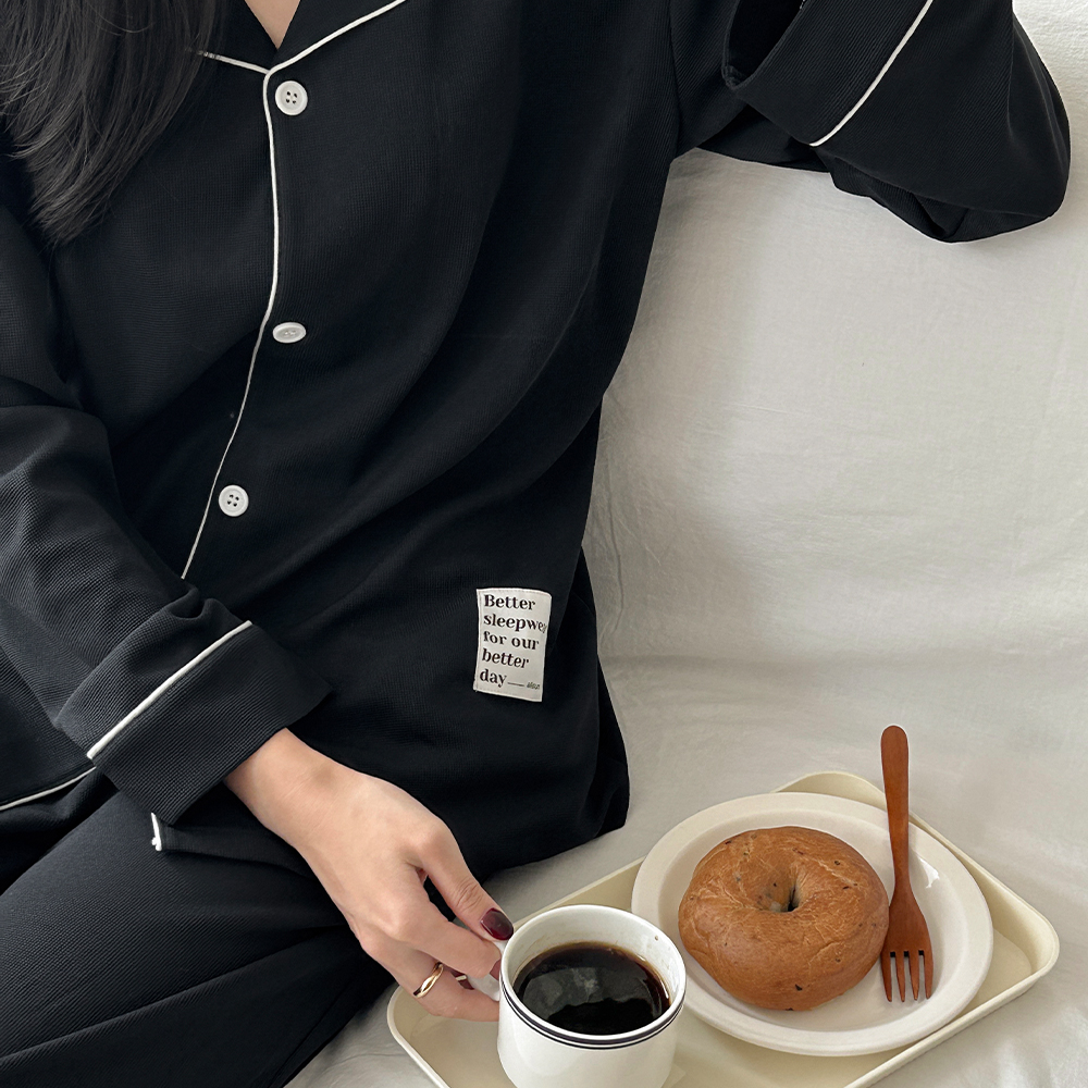 머스크 긴팔 커플파자마 남녀공용 잠옷세트 - 상품 이미지
