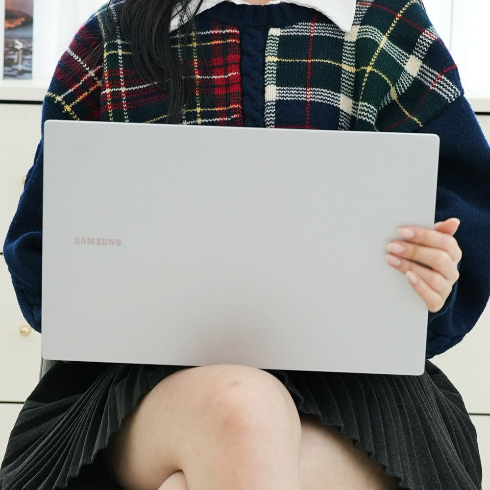가성비 노트북 실물 사진