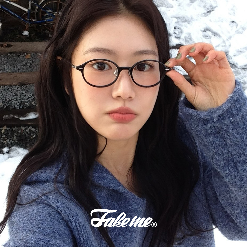 페이크미 안경 케이트 KATE BSV 블랙 실버 여자 오벌형 티타늄 뿔테 안경테 - 상세 이미지 2