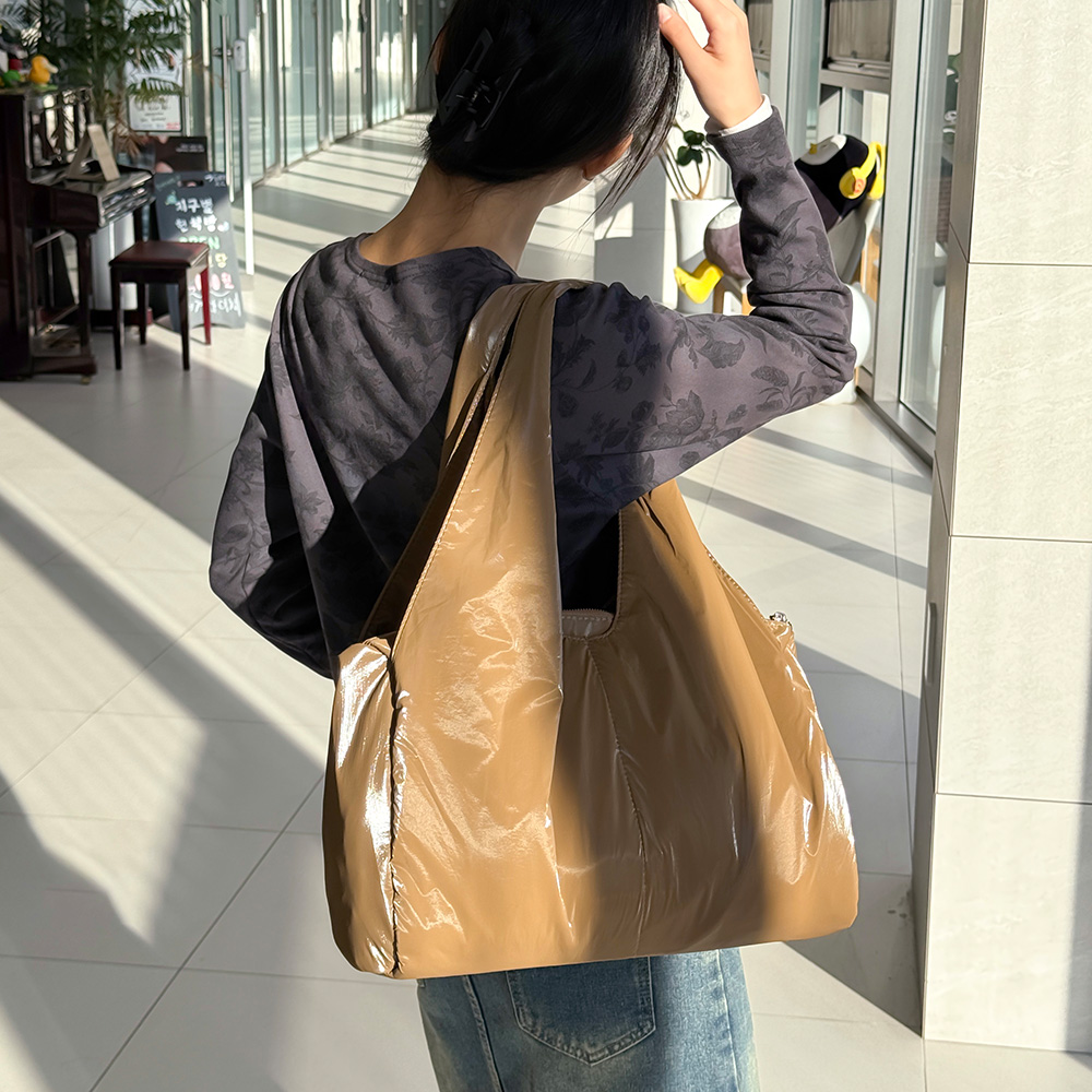 가벼운 빅숄더백 여대생 대학생 가방 어깨메는가방 큰 대형 숄더백 이미지 8
