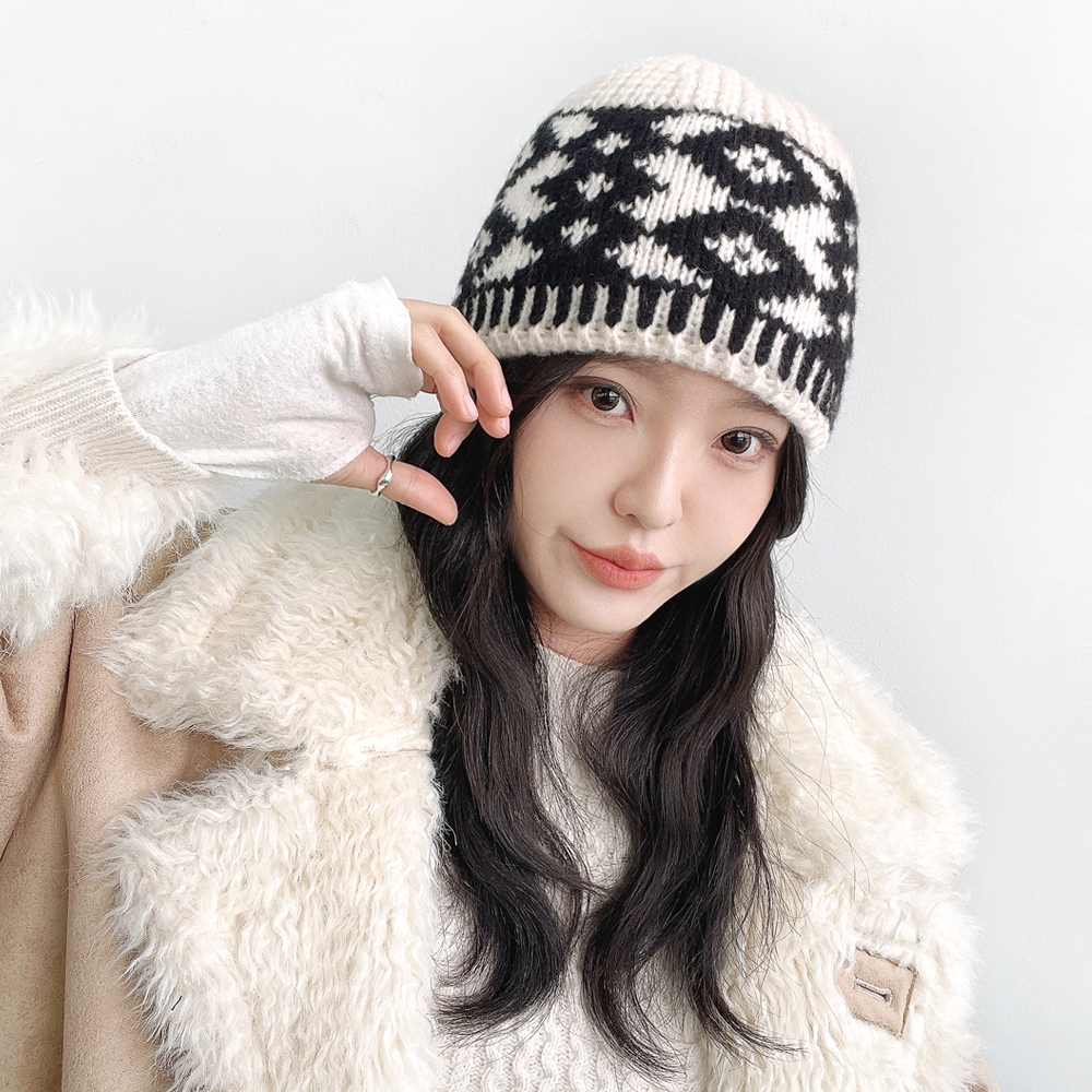 빈티지 노르딕 패턴 쟈카드 니트 여성 겨울 스키장 방한 골지 비니