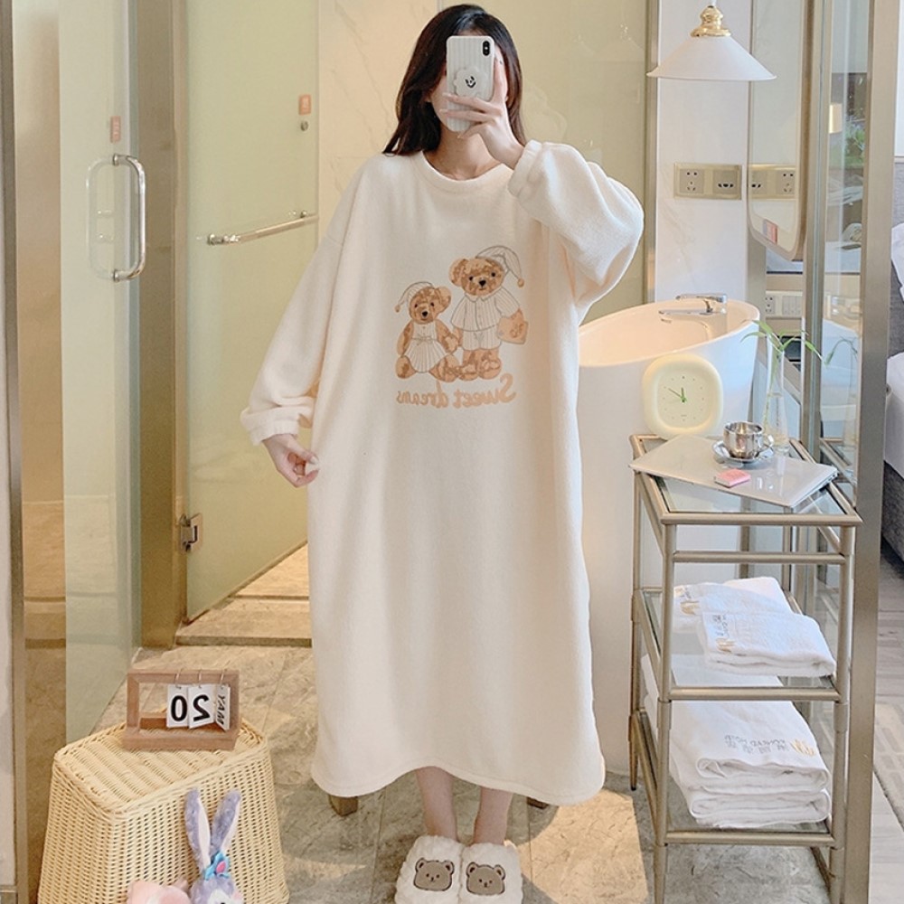 귀여운 오버핏 수면잠옷 원피스 겨울 극세사 여성 홈웨어 잠옷 - 상품 이미지