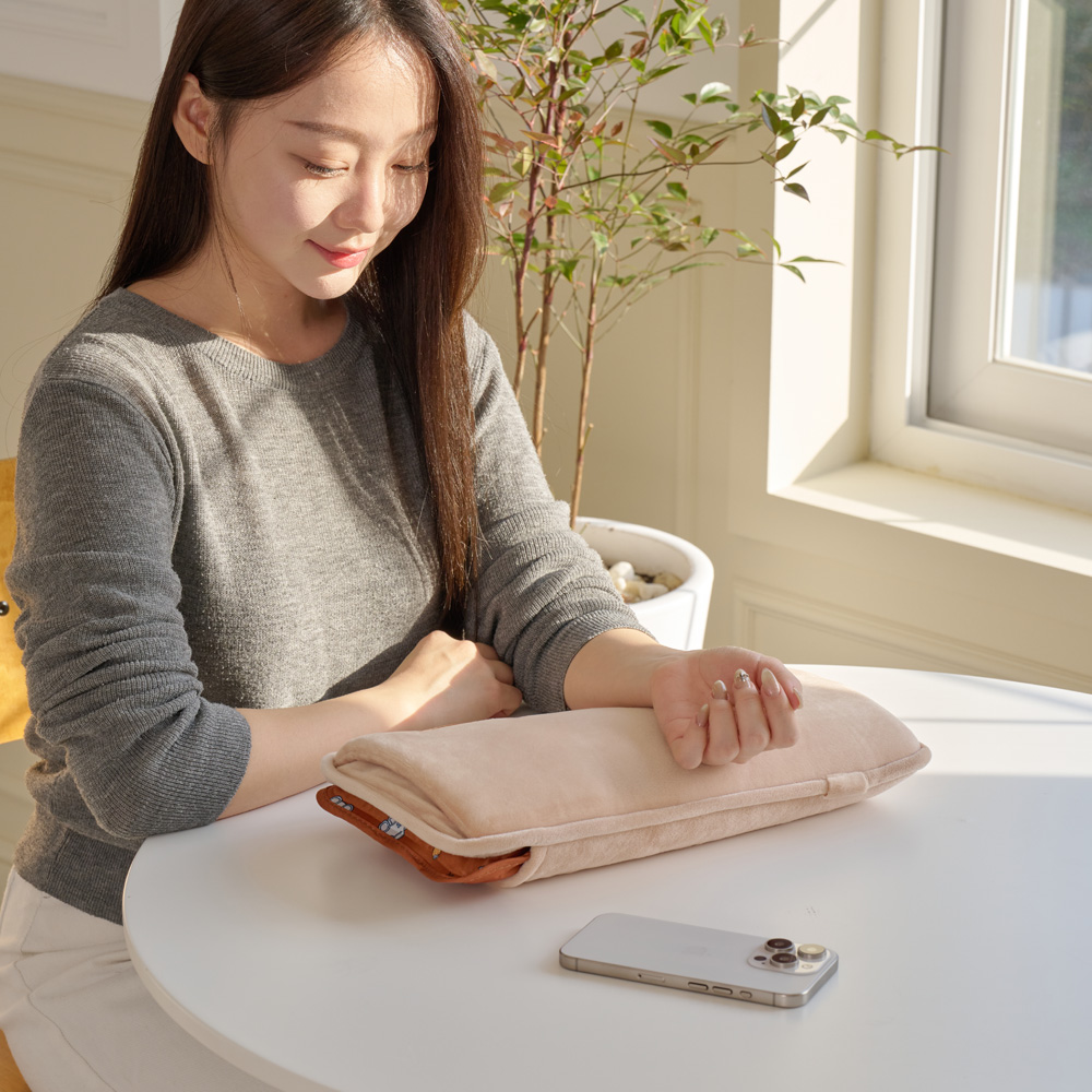 대형 파우치 온수 온열 찜질기 충전식 전기 찜질팩 복부 배 허리 생리통 그레이