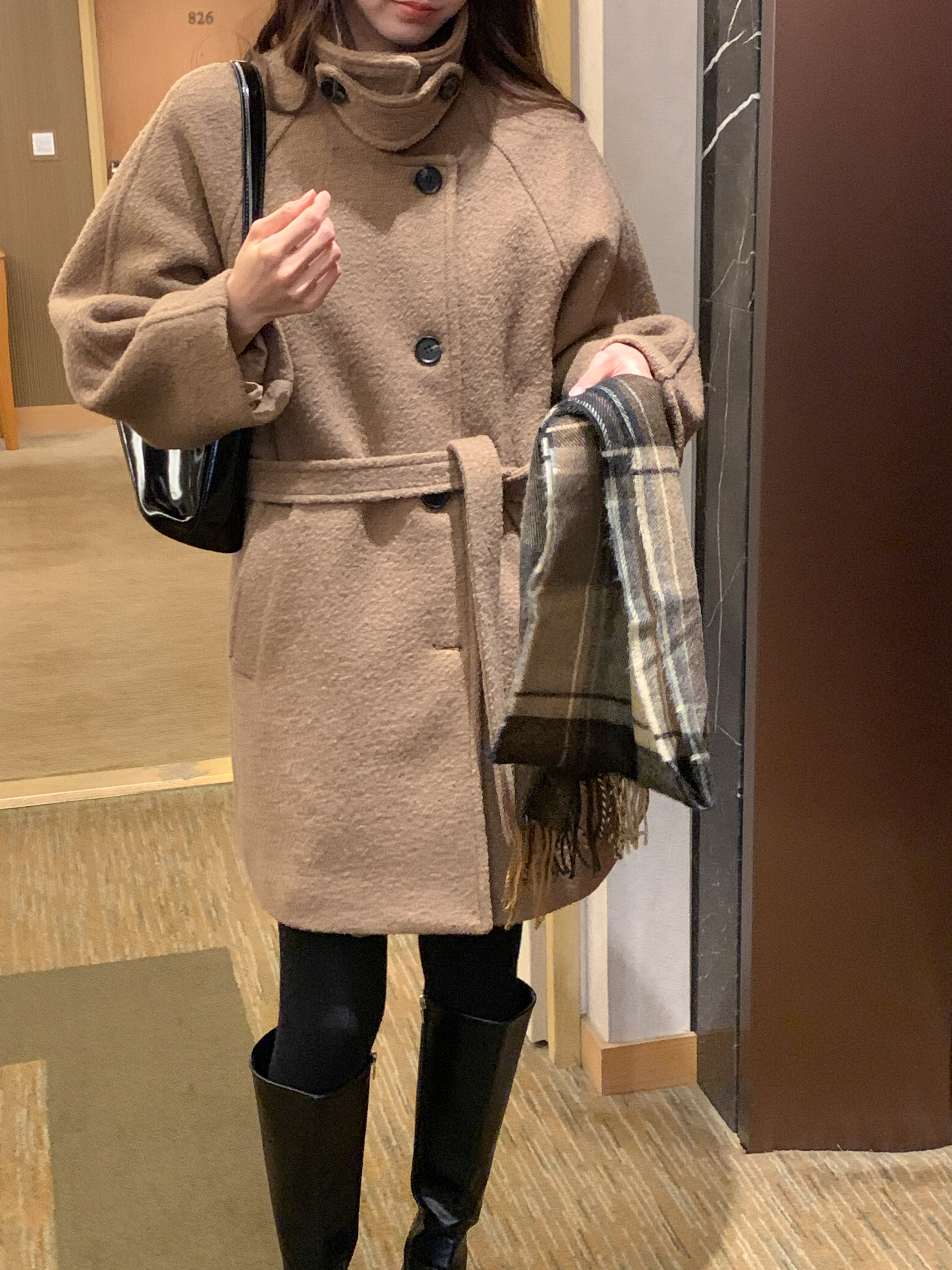 [24 f/w코트] 헤르몬 헤나 하이넥 부클 하프코트 울100 누빔 퀼팅 핸드메이드 640 상세 이미지 125