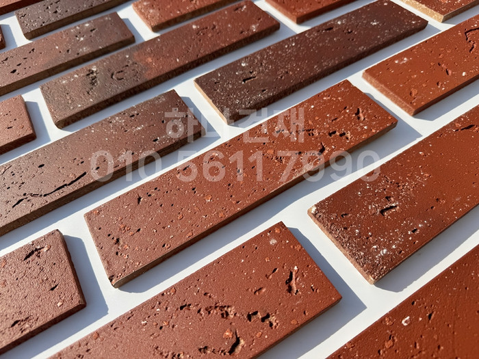 세라믹타일 스무스 240x60x9T 레드 / 하다건재