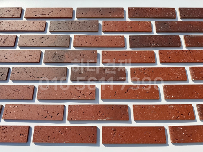 세라믹타일 스무스 240x60x9T 레드 / 하다건재