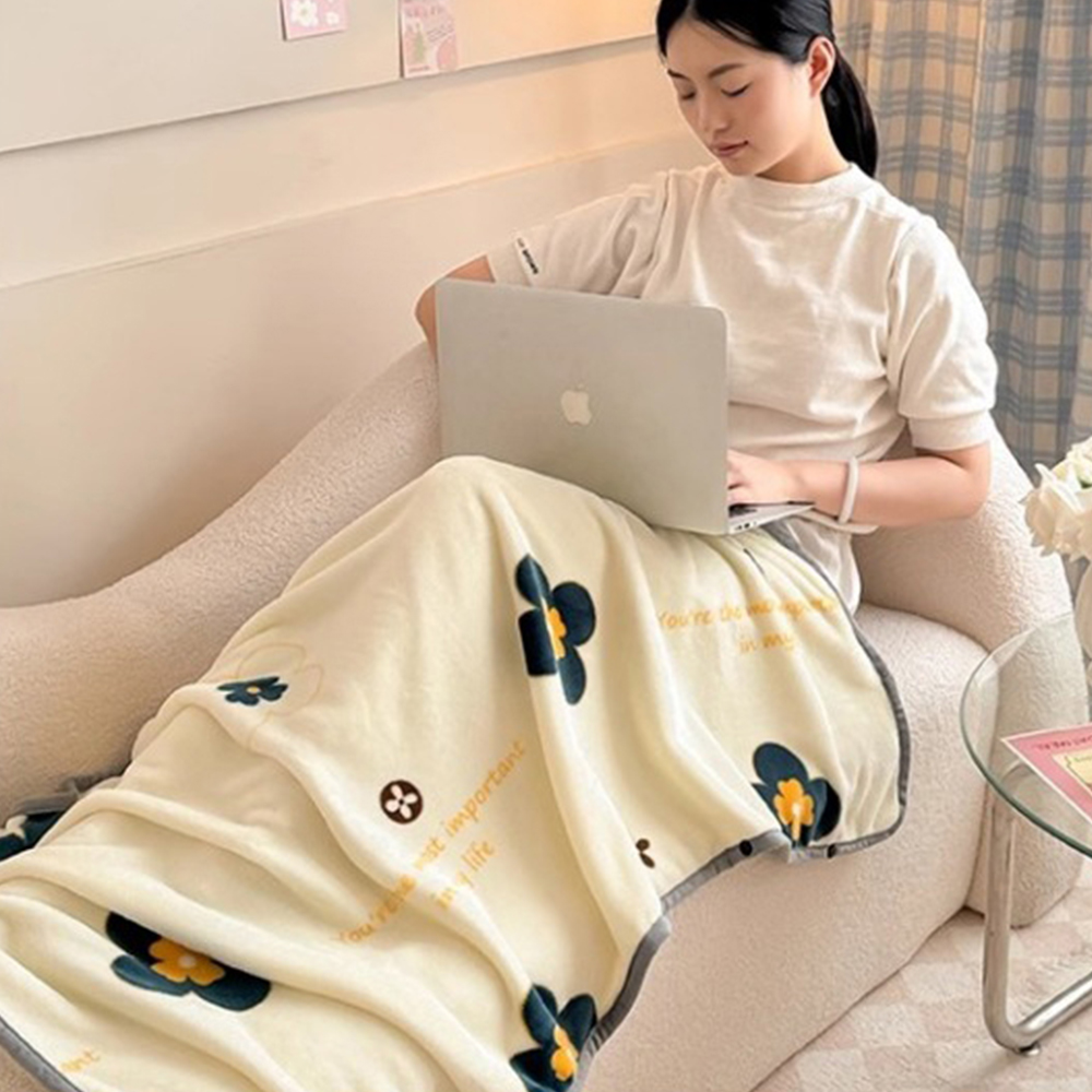 코지 극세사담요 입는 블랭킷 양털이불 캠핑 쇼파 보온 거실 휴대용 차박 - 상세 이미지 3
