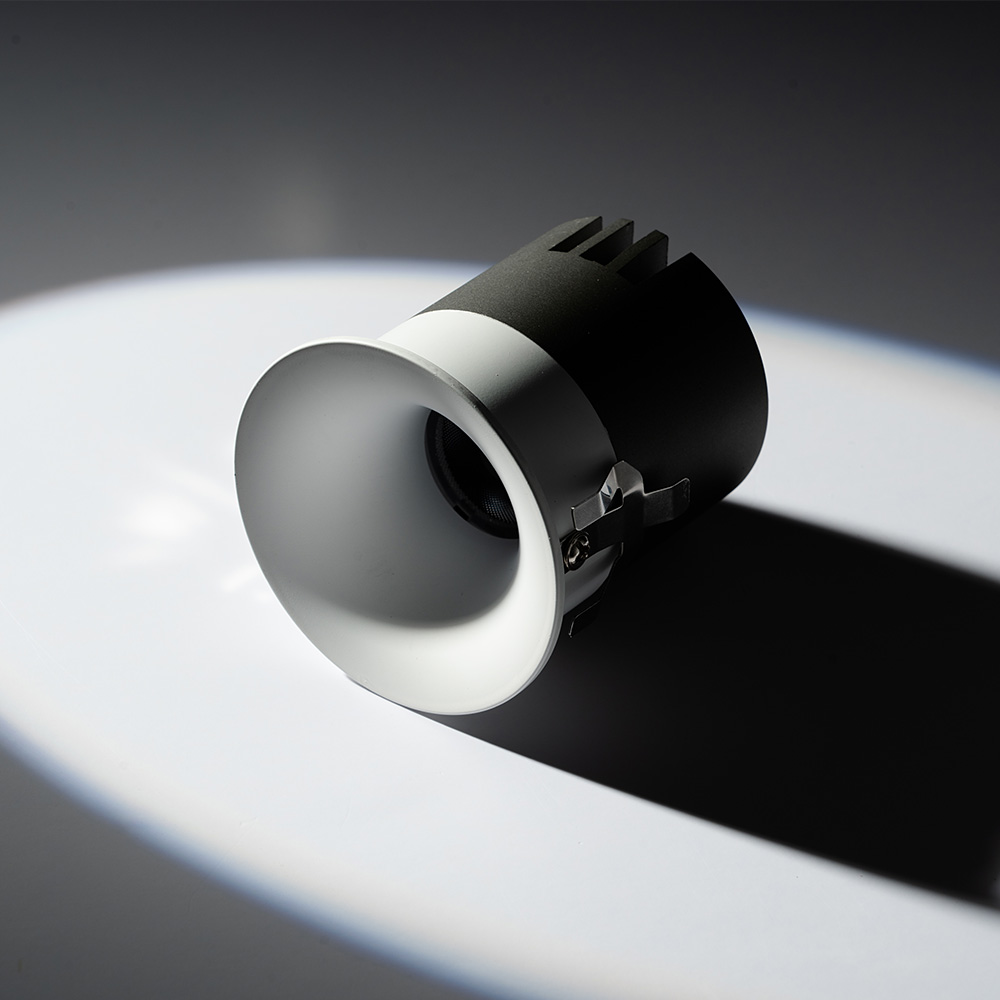 LED COB 55mm(2인치) 다운라이트 8W 페이드 인아웃 - 상세 이미지 4