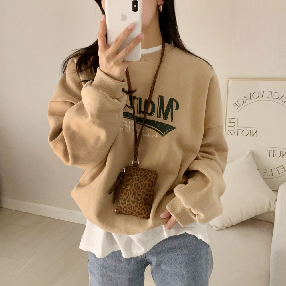 양기모 오버핏 마리테 레터링 프린팅 여자 기모 맨투맨 겨울 여성 맨투맨 박스티 기모 티셔츠 - 상세 이미지 4