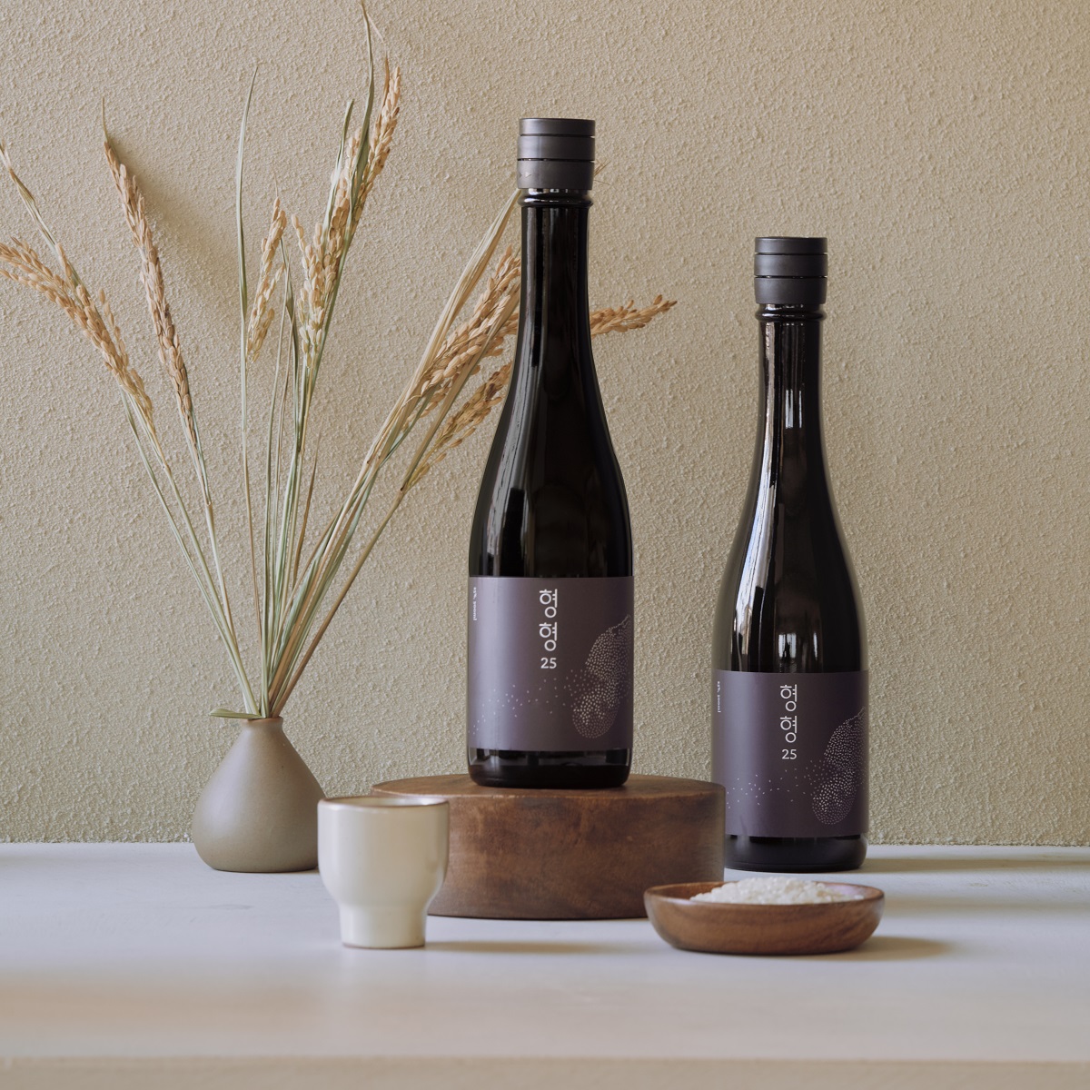 형형25 프리미엄 증류식 소주 전통주 술선물 500ml, 1개 - 상세 이미지 2