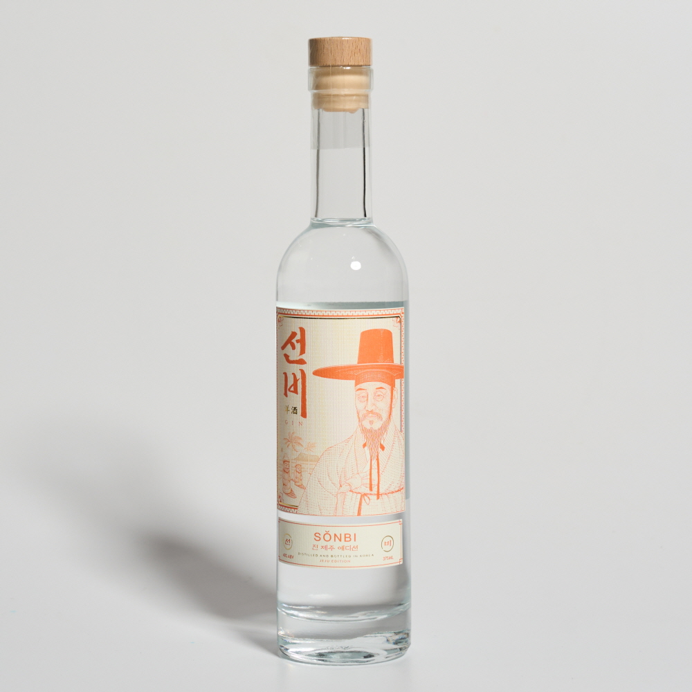 선비 진 제주 에디션 48도 375ml 감귤주 토끼소주 - 상품 이미지