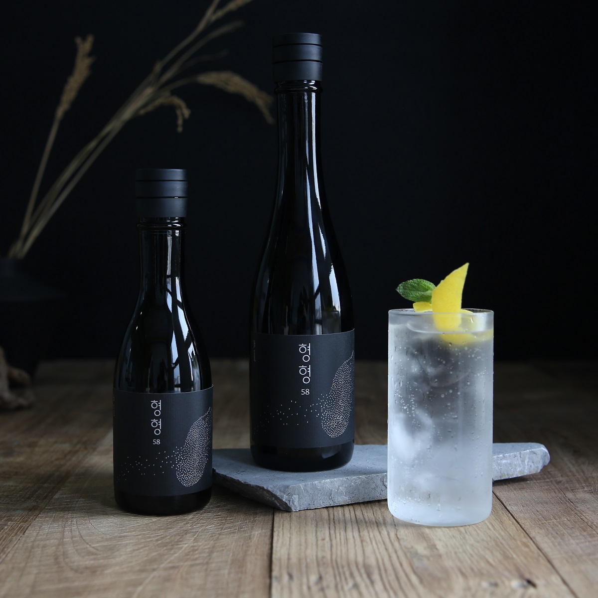 형형58 프리미엄 증류식 소주 전통주 술선물 (전용 케이스 포함) 500ml, 1개 - 상세 이미지 4