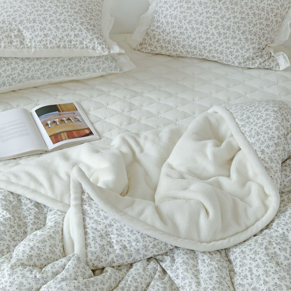 뽀글이 양털 극세사 침대패드 도톰한 리본퀄팅 미끄럼방지 고정밴드 겨울패드 SS