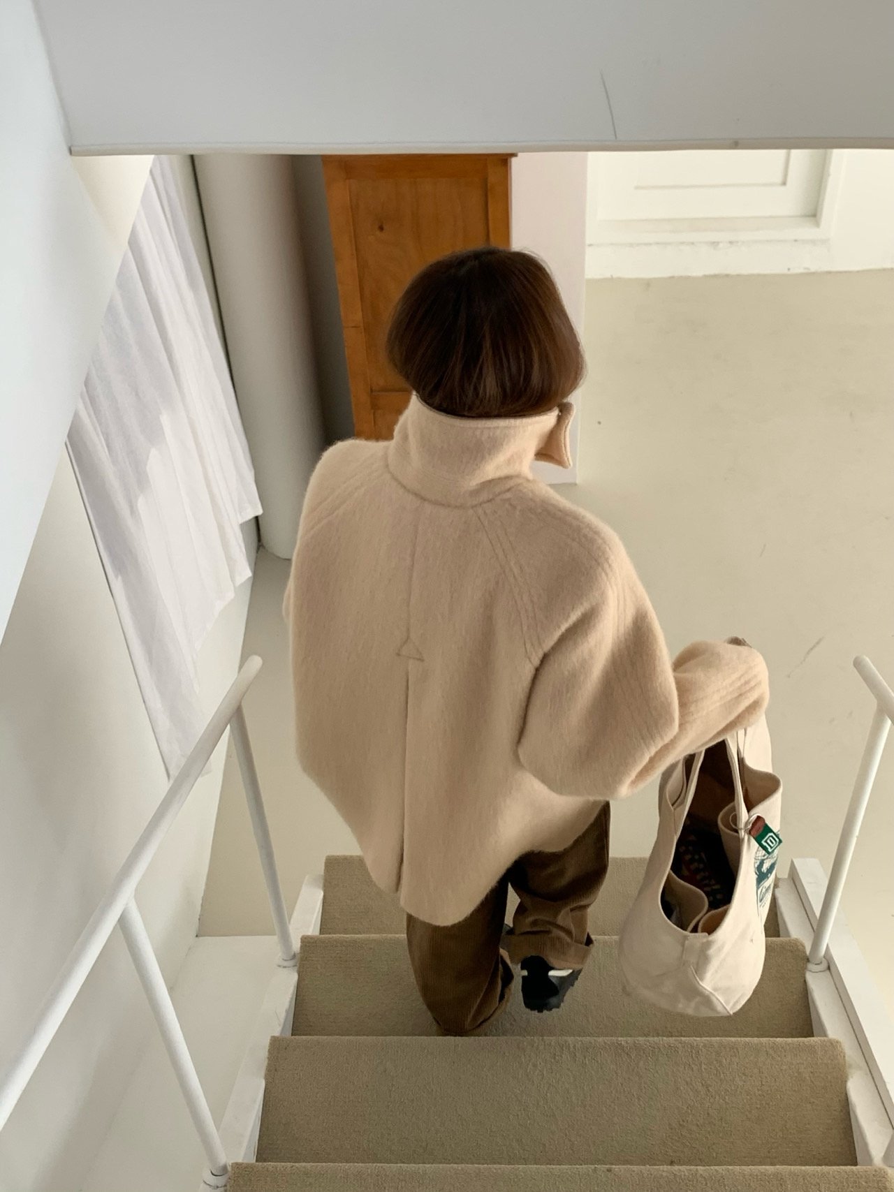 시어 울70 수리 알파카 비조 카라 하이넥 하프 코트 3color 상세 이미지 10