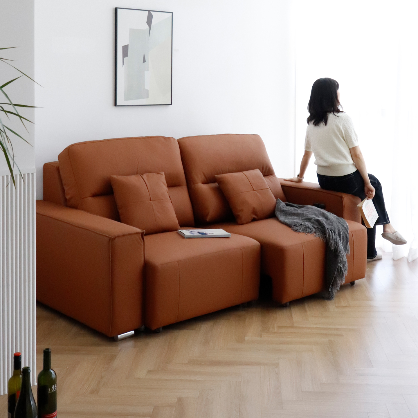 비알프렌드 템버 전동 리클라이너 슬라이딩 모션 무빙 쇼파 천연가죽 3인 소파