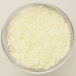베이직온 국산 눈꽃 양배추채 탄산세척 진공포장 1kg, 1개 맛있게 먹은 솔직 후기 - 상품 이미지 2