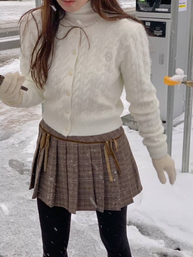 ✨후기극찬!💕URBANE MADE💕 조이 크롭 케이블 알파카 꽈배기 가디건 (3c) 상세 이미지 117