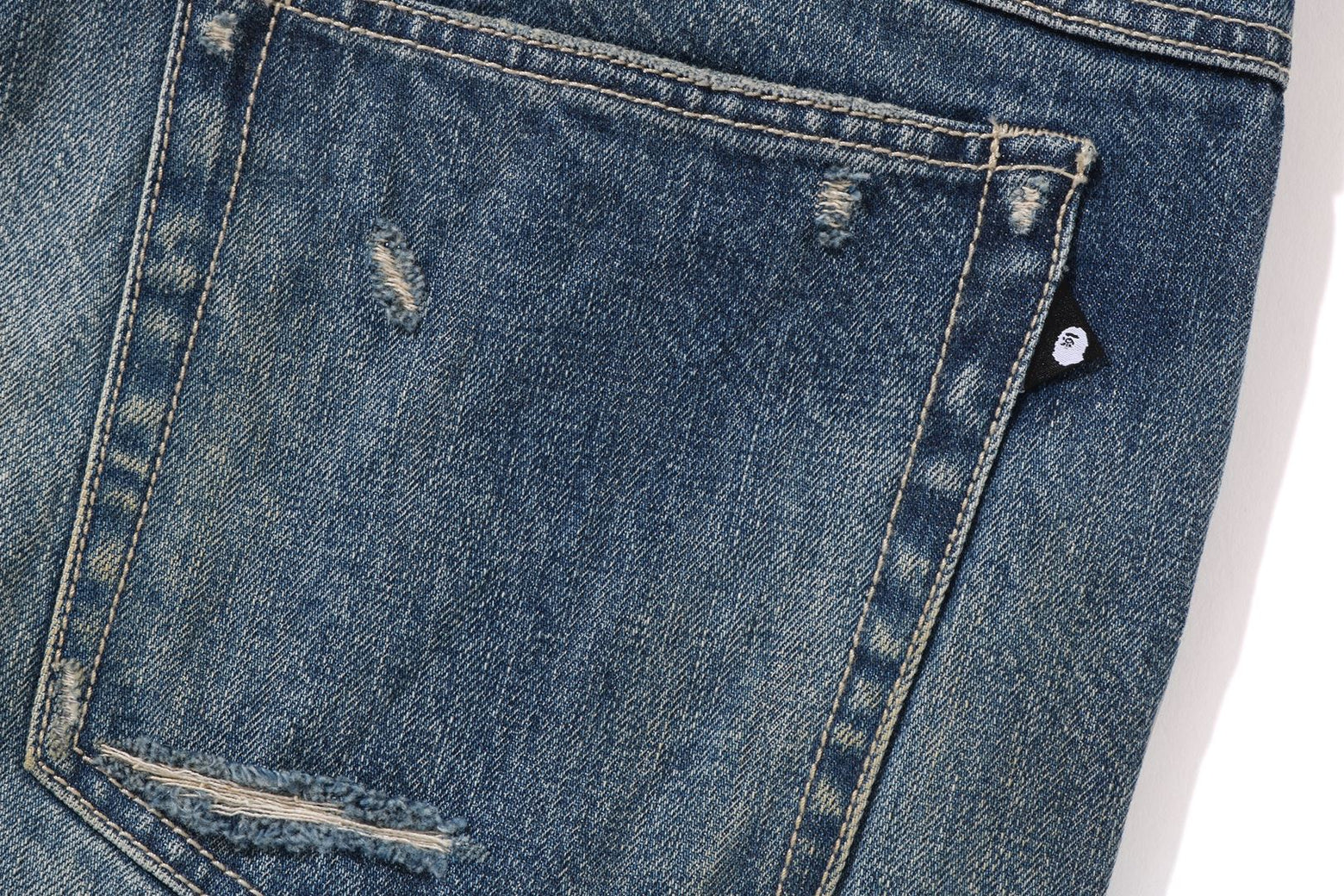 베이프 바지 RELAXED FIT DENIM PANTS 7K80-150-303 - 상세 이미지 5
