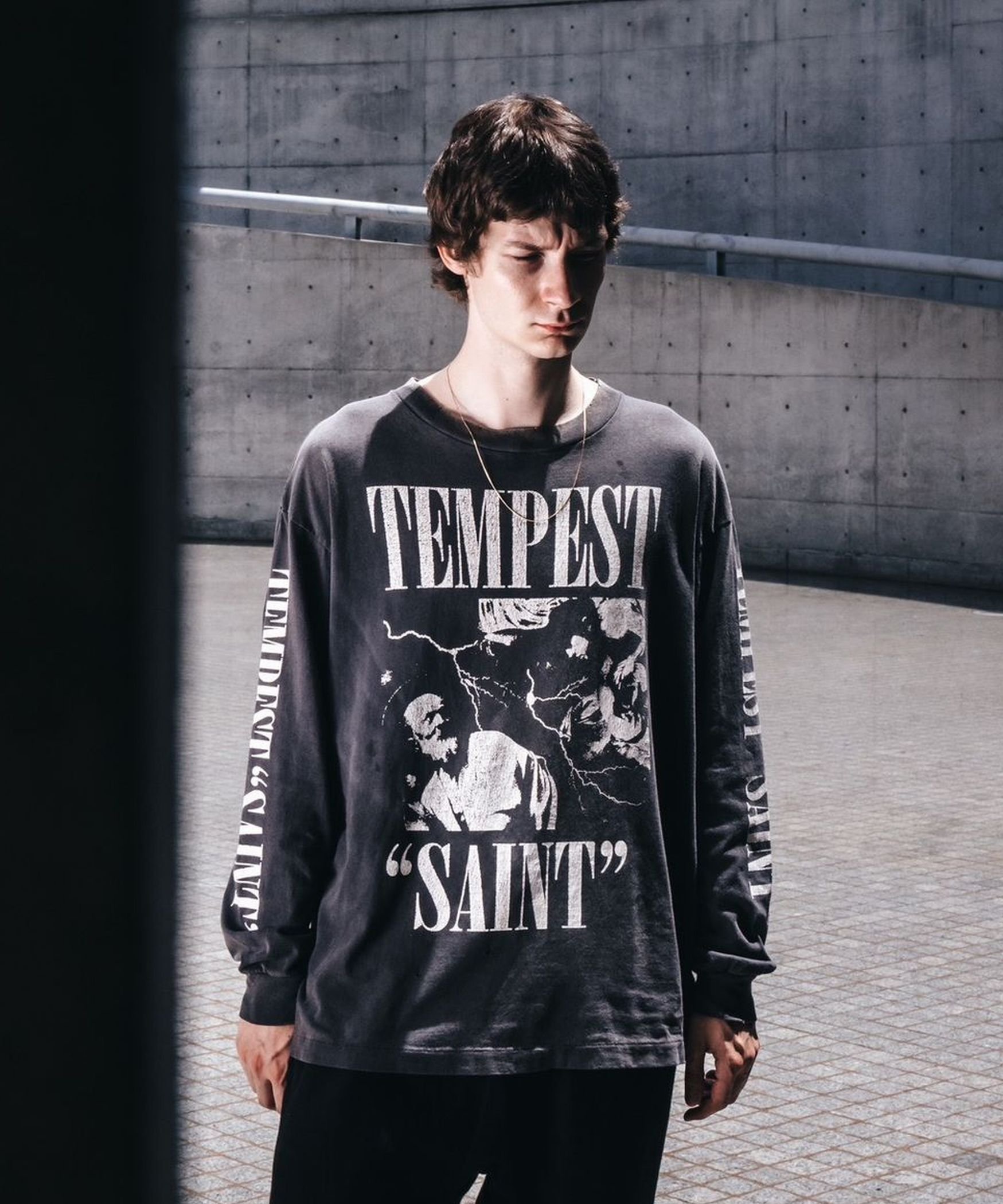 세인트 미카엘 SAINT MICHAEL LS TEE TEMPEST 남성 티셔츠 블랙 - 상품 이미지