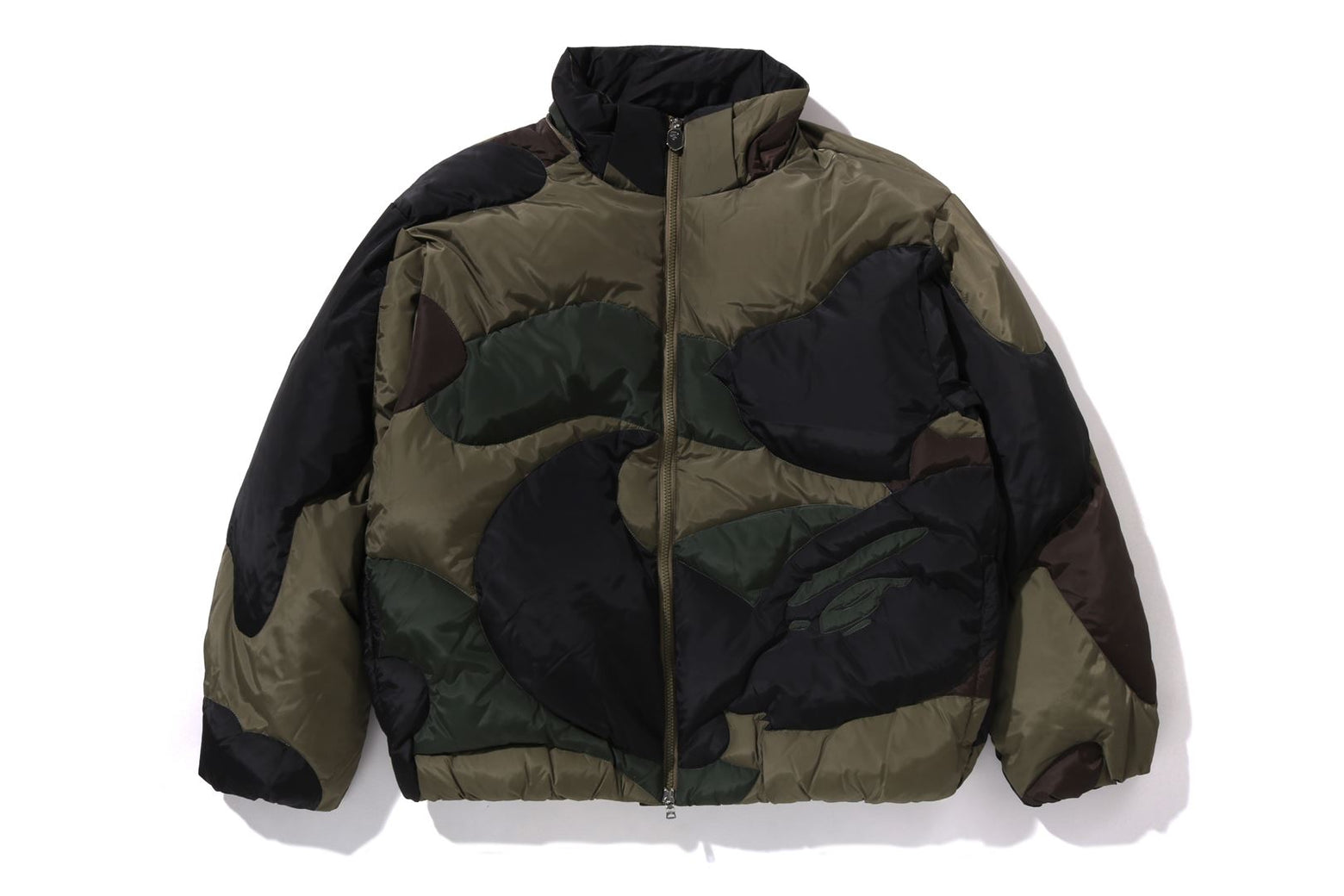 베이프 패딩 1ST CAMO NYLON DOWN JACKET 2월 신상 1K80-144-304 - 상세 이미지 2
