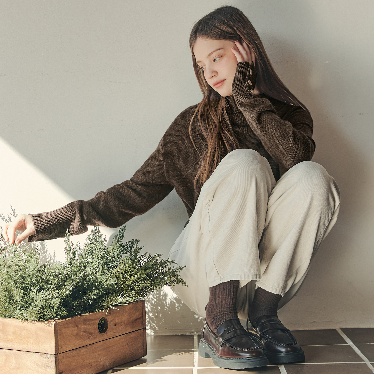 [제로스트릿][2컬러] 캐시미어 버튼 포인트 스웨터 CASHMERE BUTTON POINT SWEATER