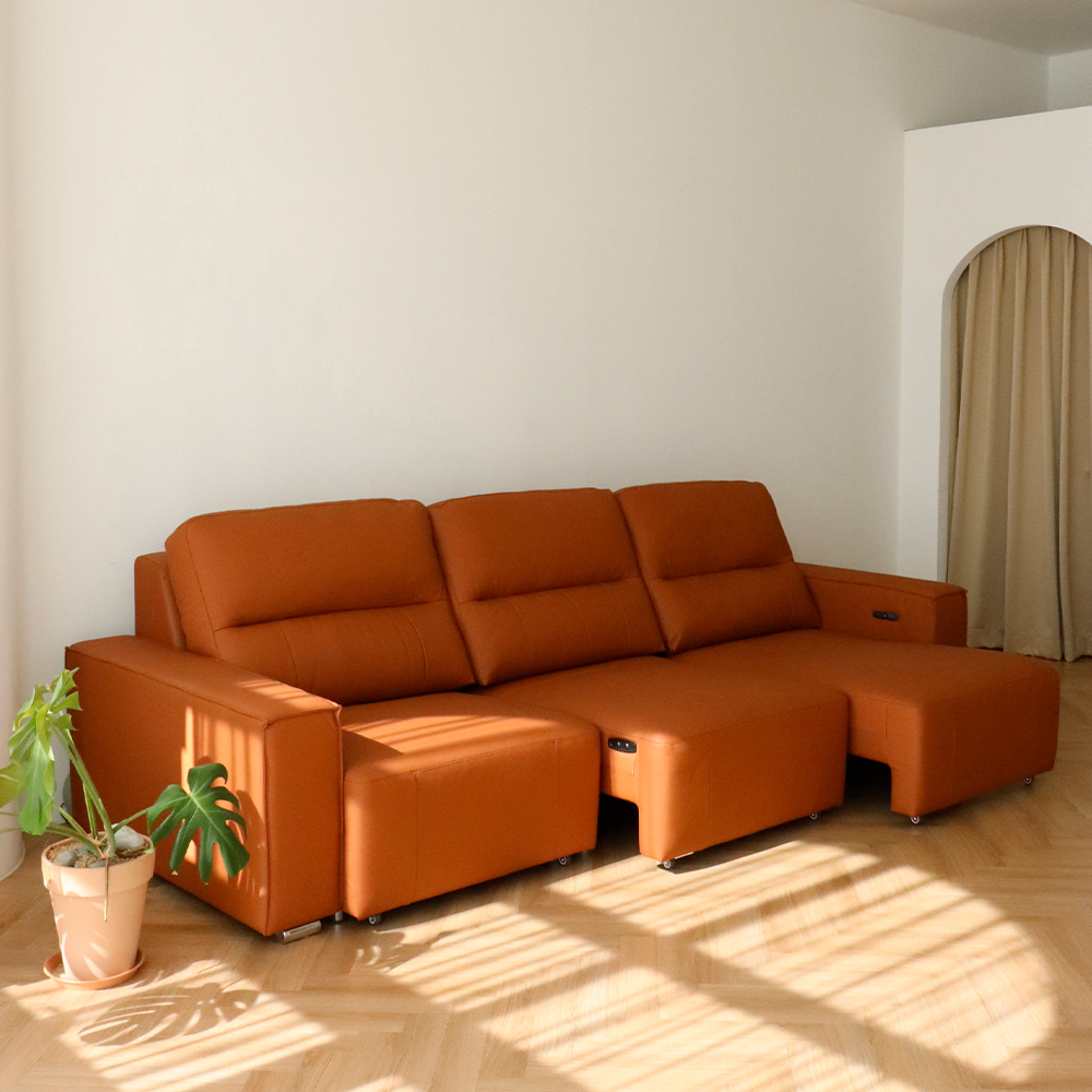 비알프렌드 템버 전동 리클라이너 슬라이딩 모션 무빙 쇼파 천연가죽 4인 소파