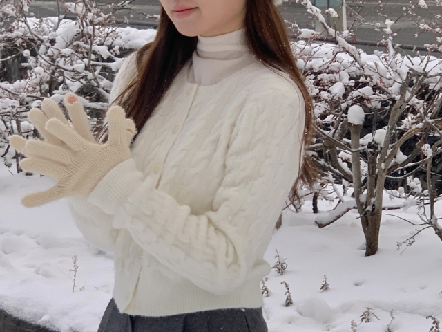 ✨후기극찬!💕URBANE MADE💕 조이 크롭 케이블 알파카 꽈배기 가디건 (3c) 상세 이미지 99