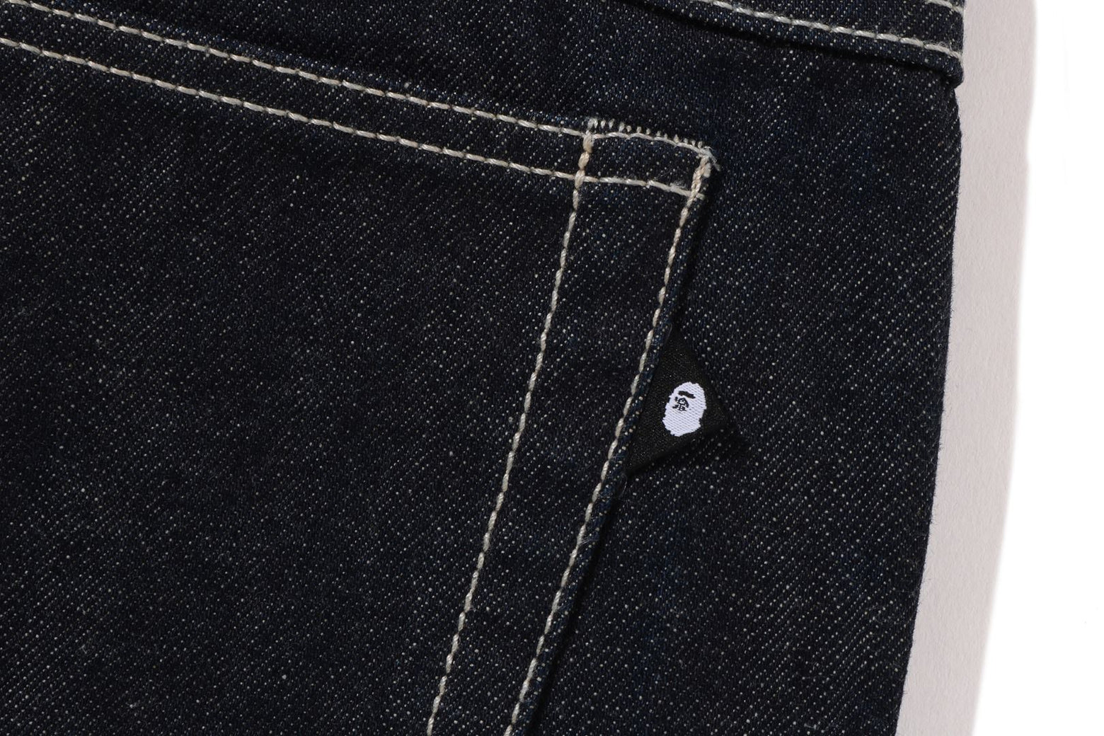 베이프 바지 REGULAR FIT DENIM PANTS 7K80-150-302 - 상세 이미지 5