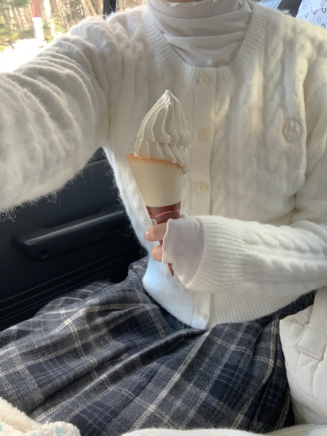 ✨후기극찬!💕URBANE MADE💕 조이 크롭 케이블 알파카 꽈배기 가디건 (3c) 상세 이미지 49