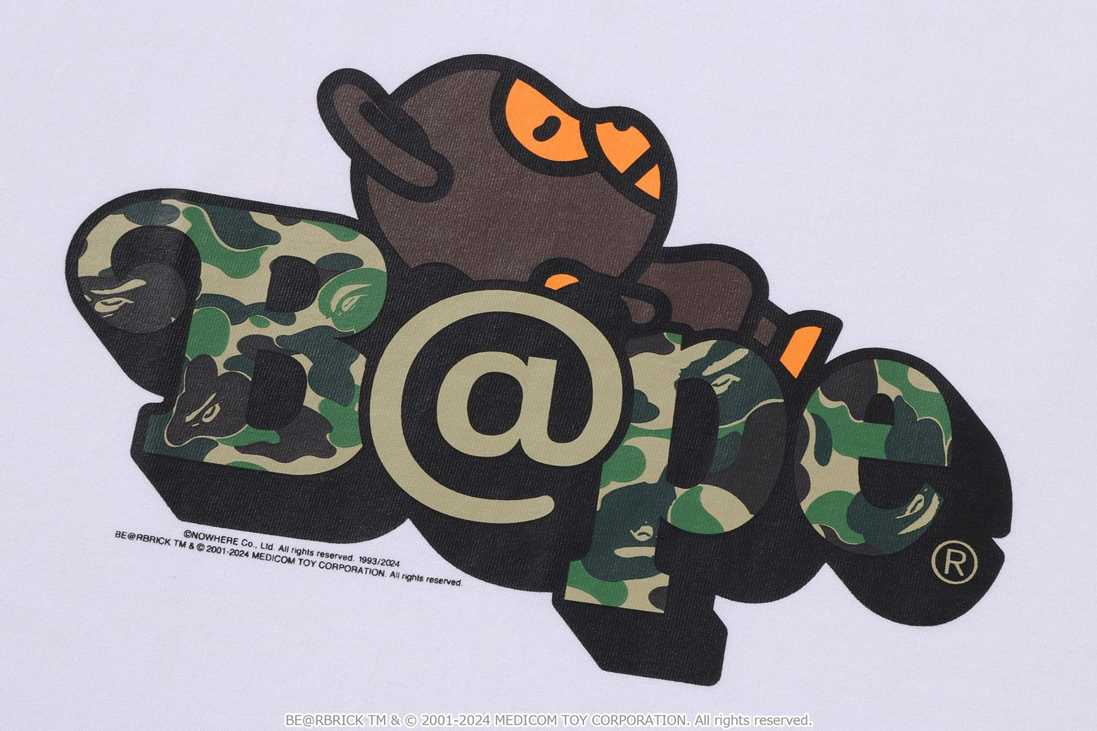 베이프 반팔티 BAPE X MEDICOM TOY ABC CAMO BEAR MILO ON 2K73-110-906 - 상세 이미지 3