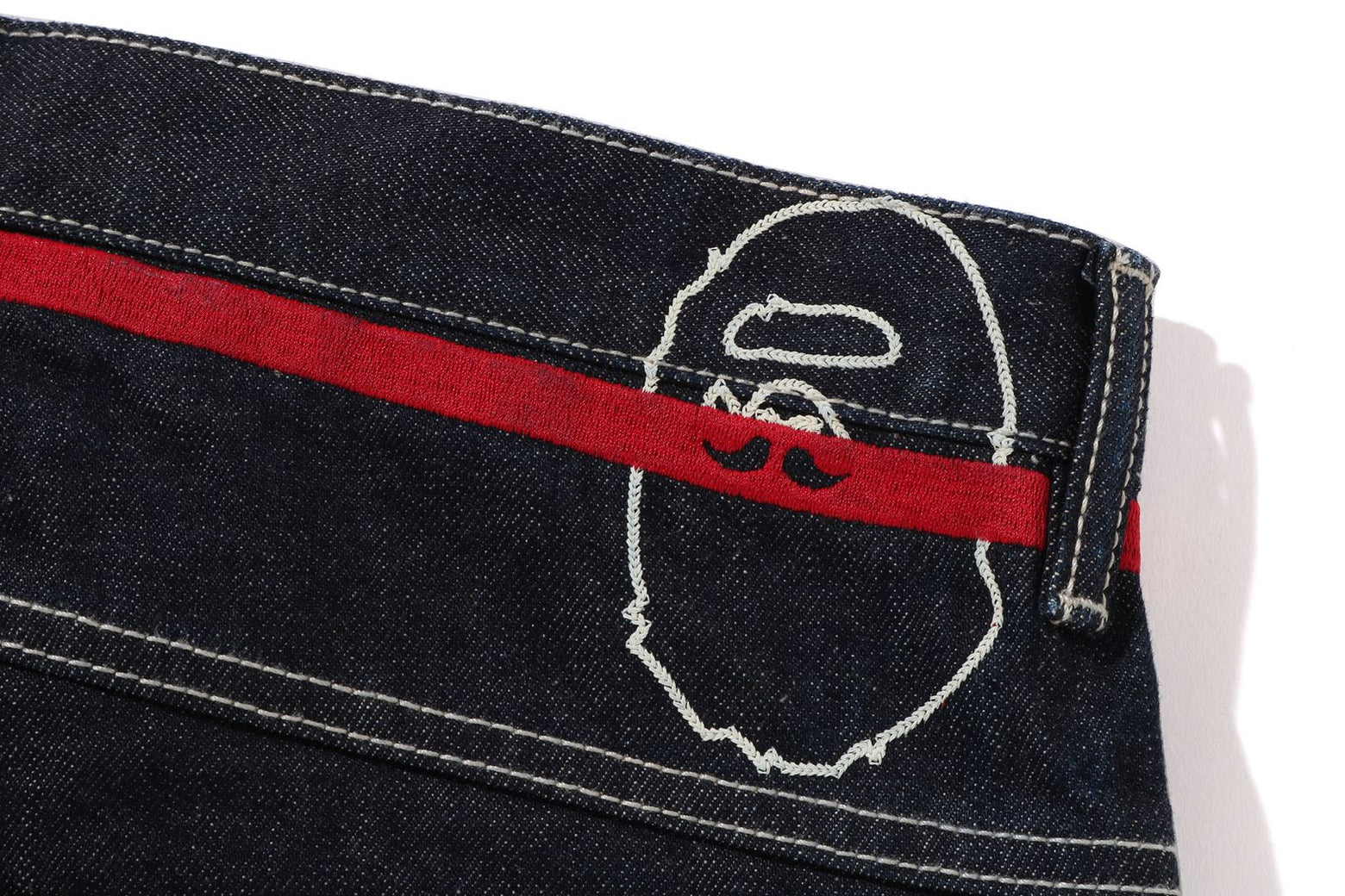 베이프 바지 REGULAR FIT DENIM PANTS 7K80-150-302 - 상세 이미지 4