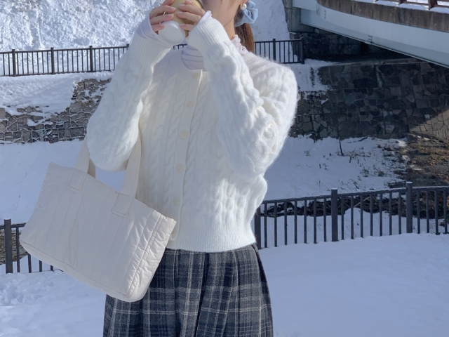 ✨후기극찬!💕URBANE MADE💕 조이 크롭 케이블 알파카 꽈배기 가디건 (3c) 상세 이미지 66