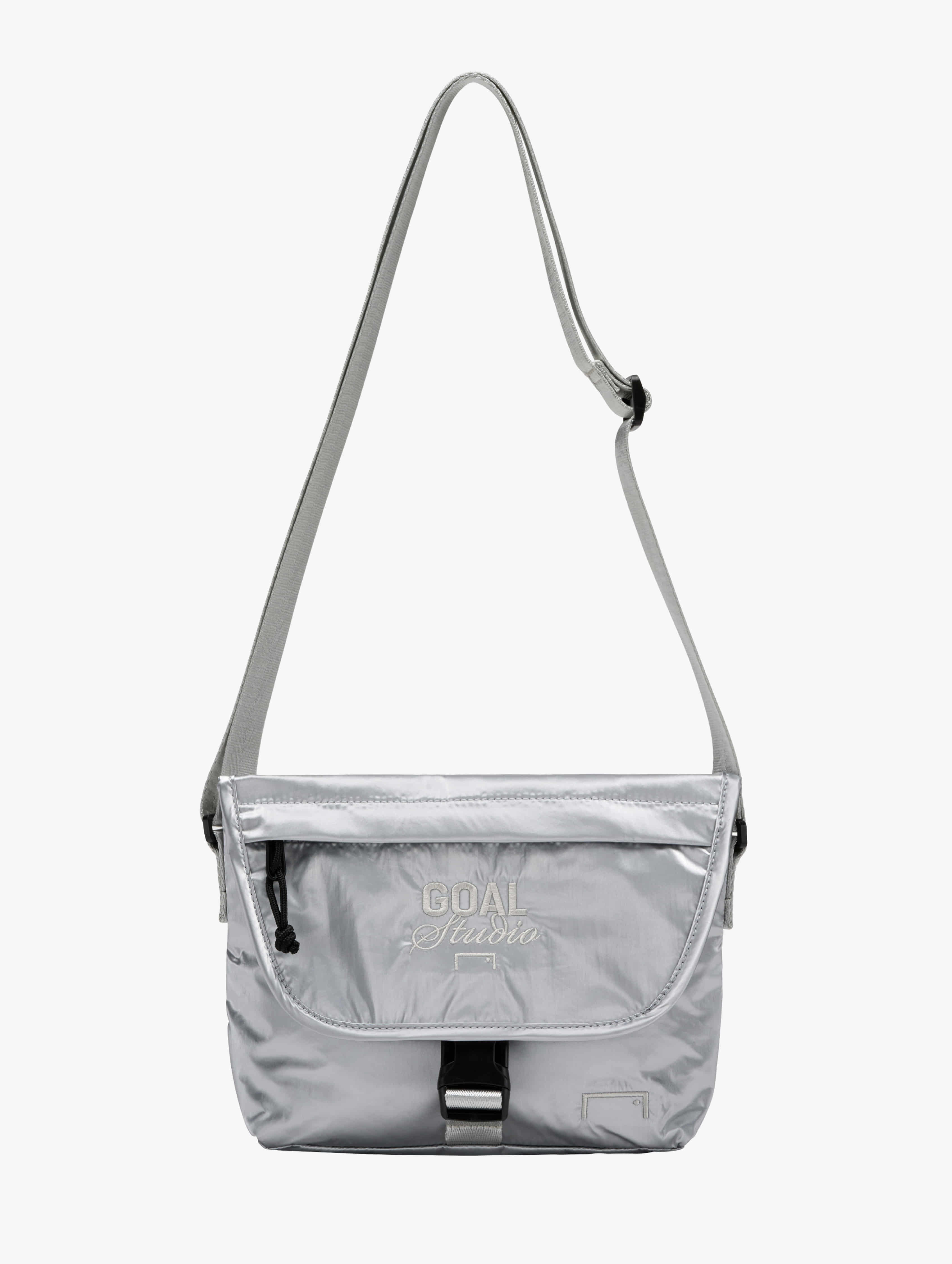 GLOSSY MINI CROSS BAG-SILVER - 상세 이미지 2