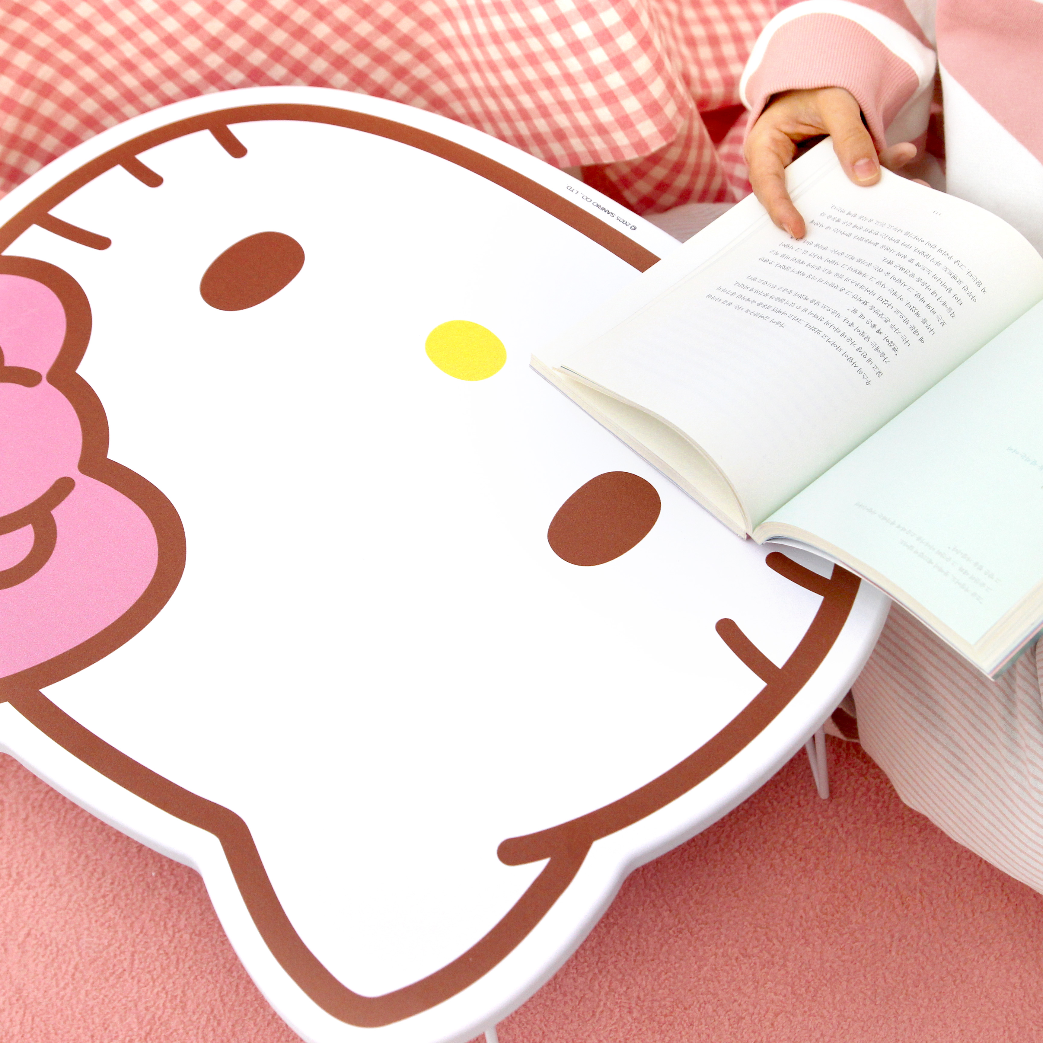 산리오 헬로키티 접이식테이블 큐티