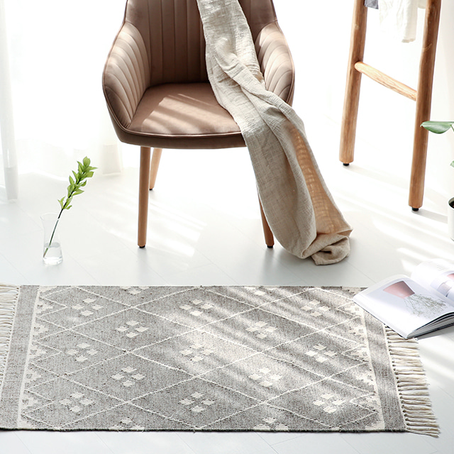 침대밑 러그 사계절 먼지없는 북유럽 러그매트 MALONEY