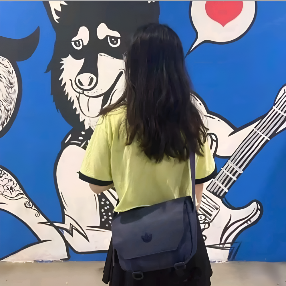 아디다스 클래식 오리지널 클로버 스포츠 숄더 메신저백 HD9642 - 상품 이미지