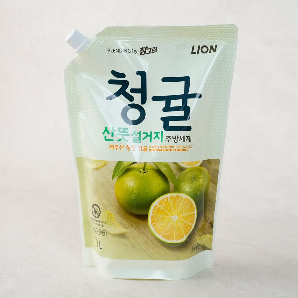 메가마트 라이온 참그린 청귤 산뜻 설거지 주방세제 리필 1.2L - 상품 이미지