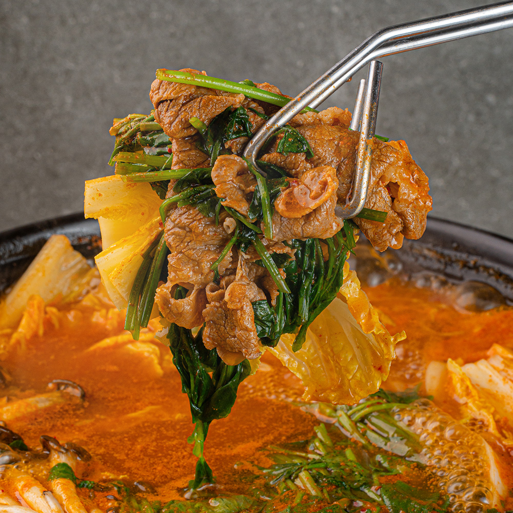 맛집 소고기 샤브샤브 3인분 고기 버섯 채소 칼국수 육수 소스 포함 집들이 술안주 캠핑 전골 찌개 밀키트 - 상세 이미지 2