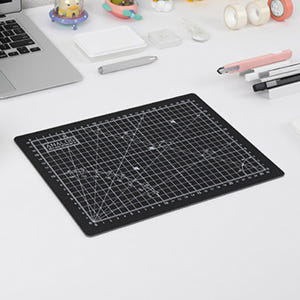 UH 셀프힐링 책상 커팅매트 칼판 A4 30X22cm 실사용 후기 | 효과 있을까? - 상품 이미지 1